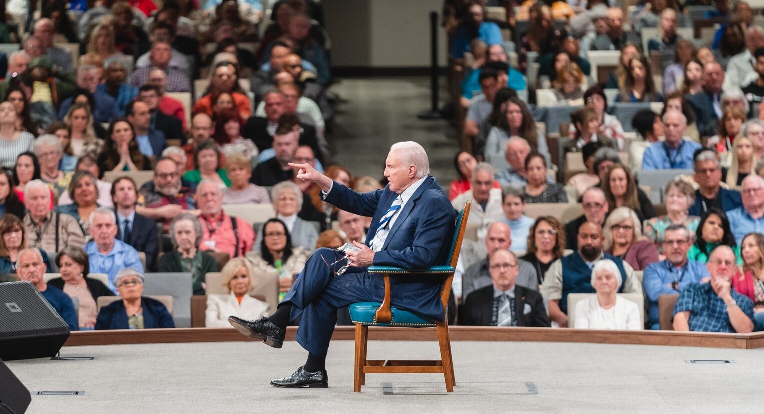 Family Of Televangelist Jimmy Swaggart Says He Is In Critical Condition